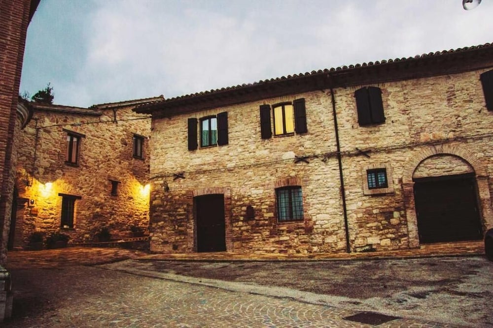 Borgo Dé Varano
