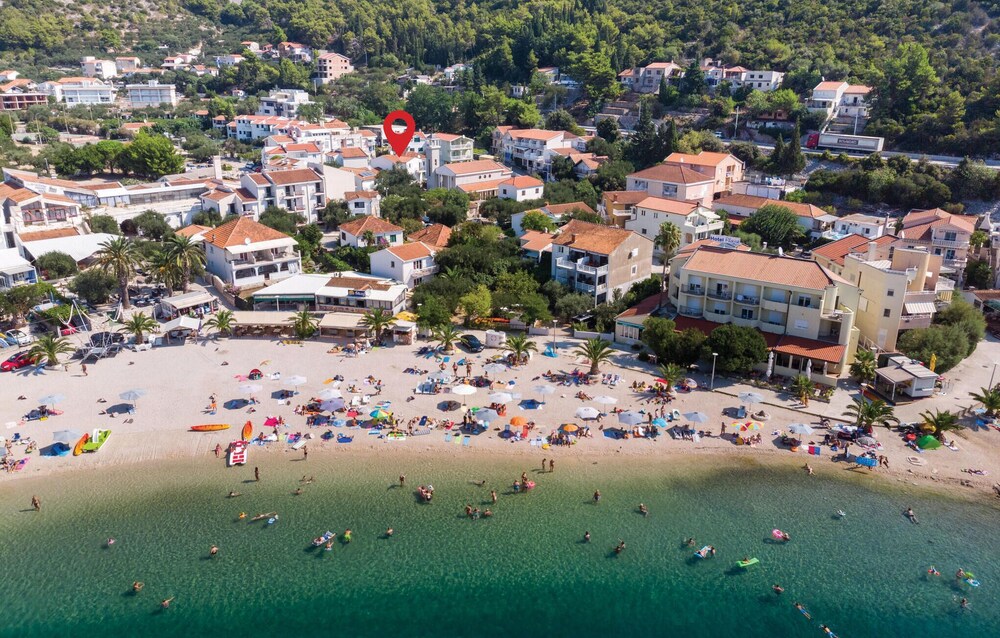 Awesome Apartment in Klek With Wifi and 2 Bedrooms