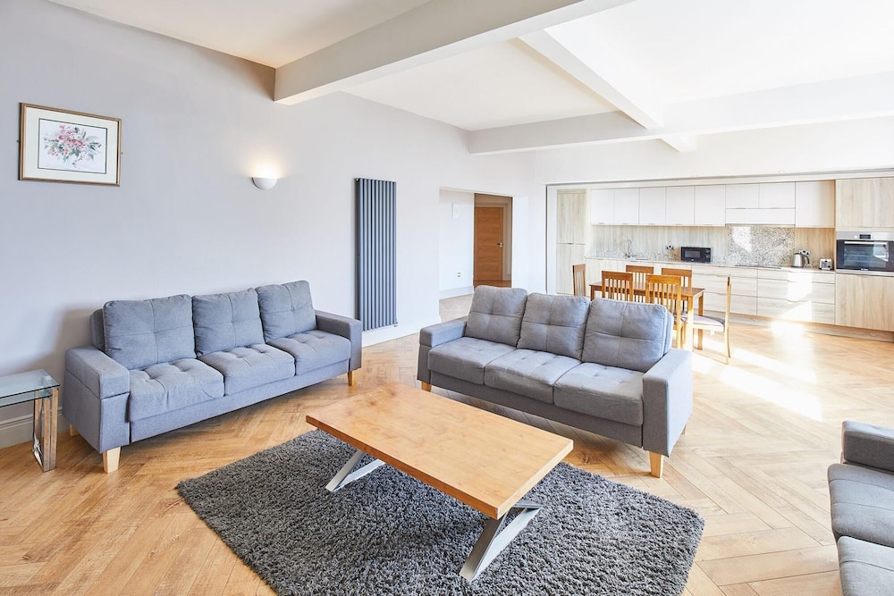 Host Stay Bay View Montague Apartments