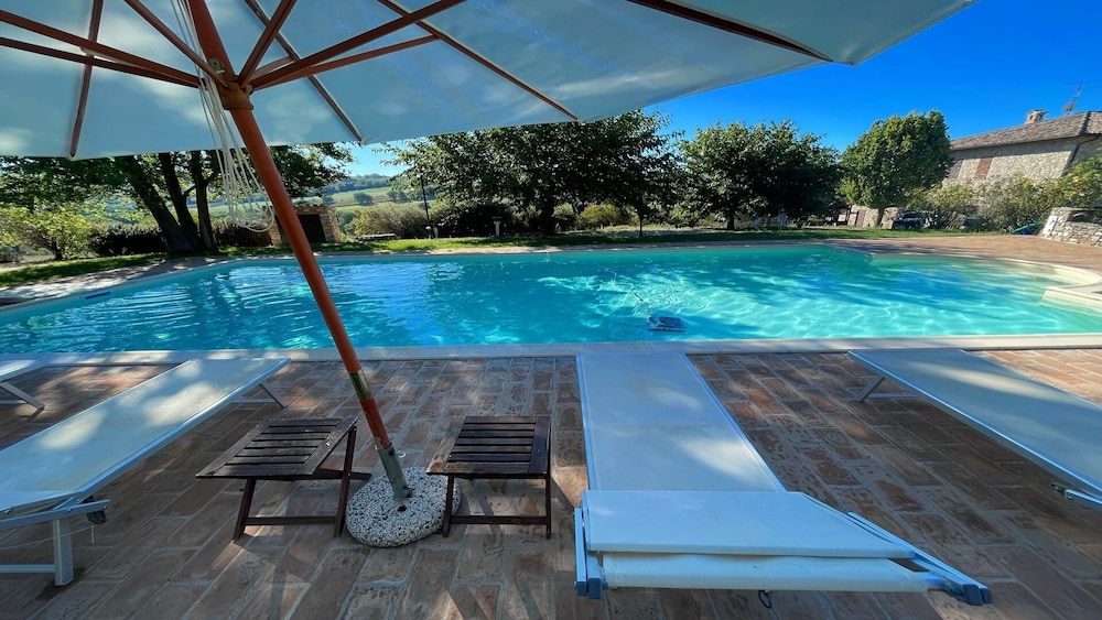 Sleeps 10 Sensational Views Surround Exceptional Villano Neighbours Wifi