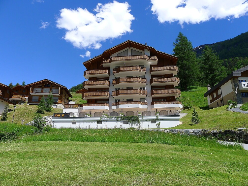 Iris B Leukerbad in Leukerbad