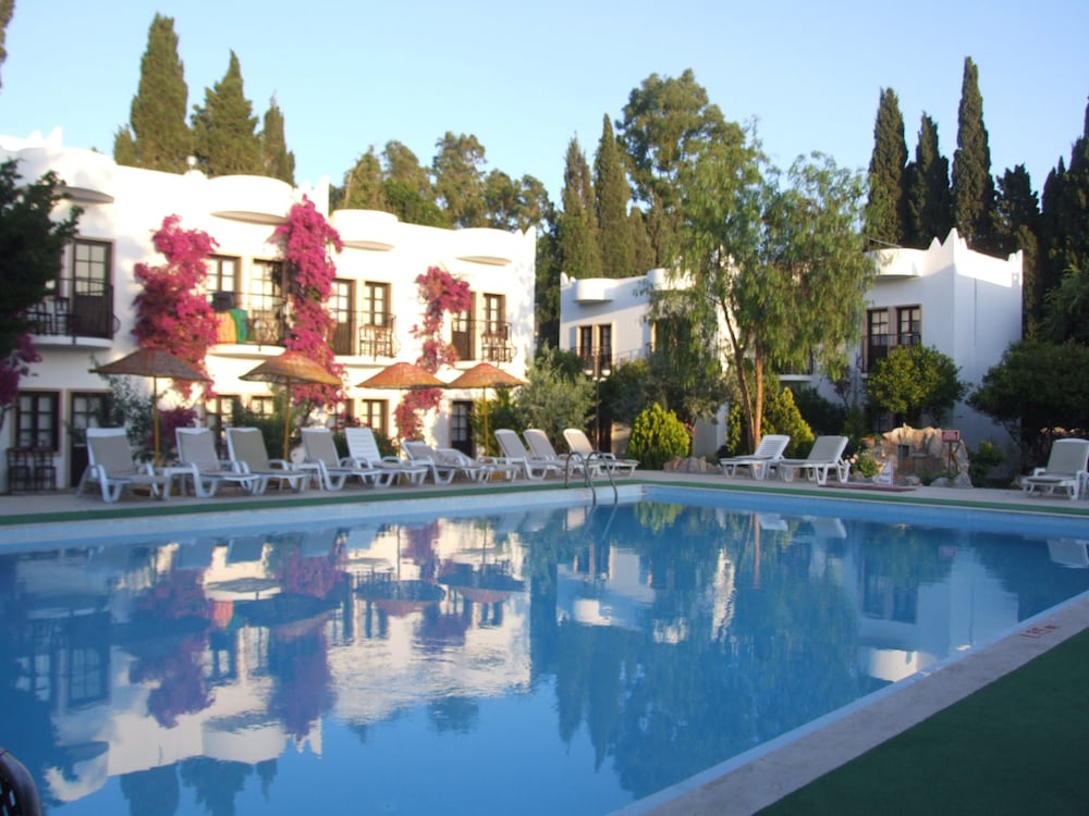 Safir Hotel