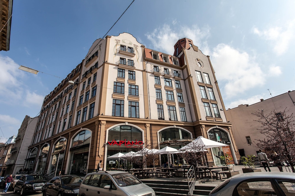 Rius Hotel Lviv