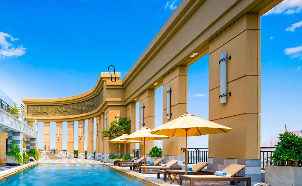 Minh Toan Galaxy Hotel