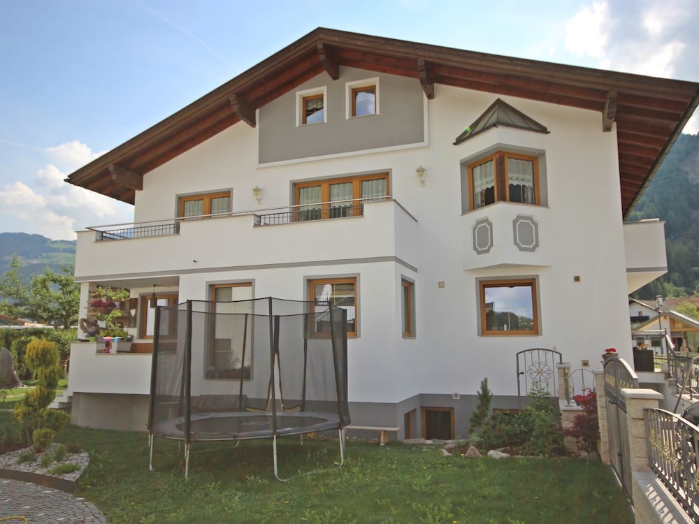 Handle Ried im Oberinntal