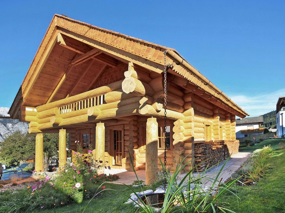 Chalet Karin Axams in Axams