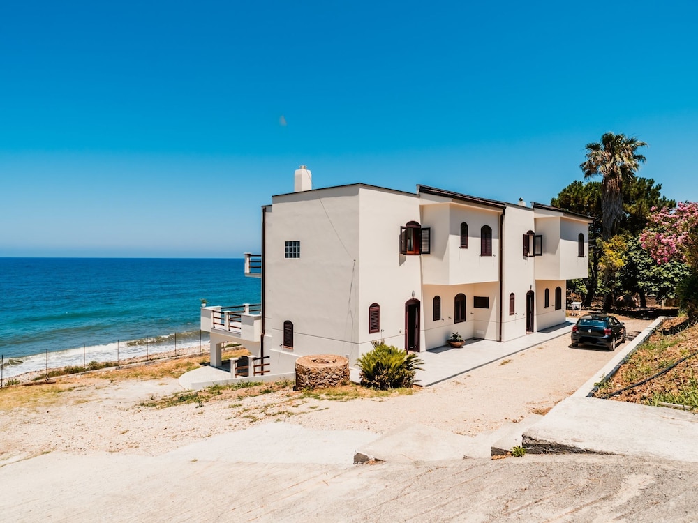 Santa Maria Marina di Caronia