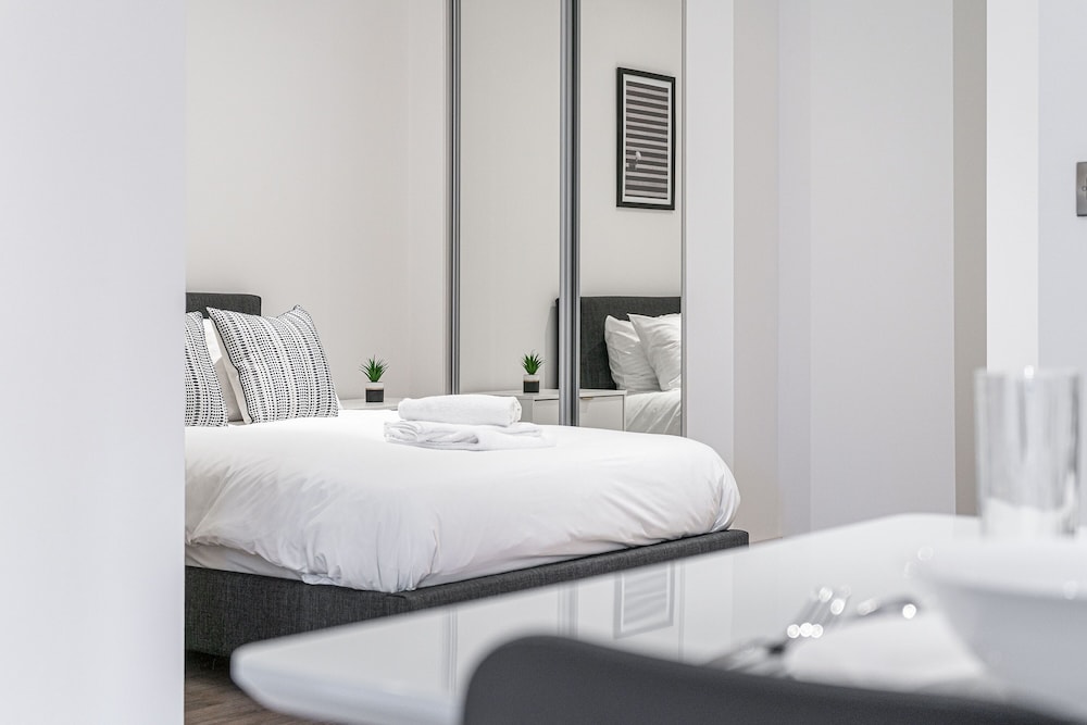 Seven Living Solihull - Broadoaks Studio