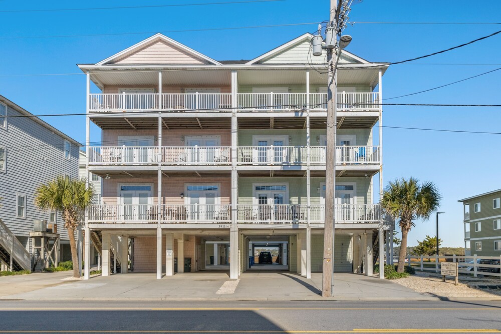 Grand Cayman Villas by Coastline Resorts