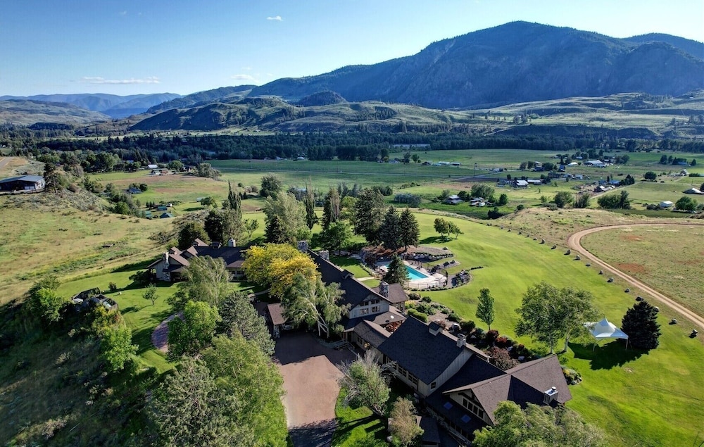 Casia Lodge and Ranch - Adults Only