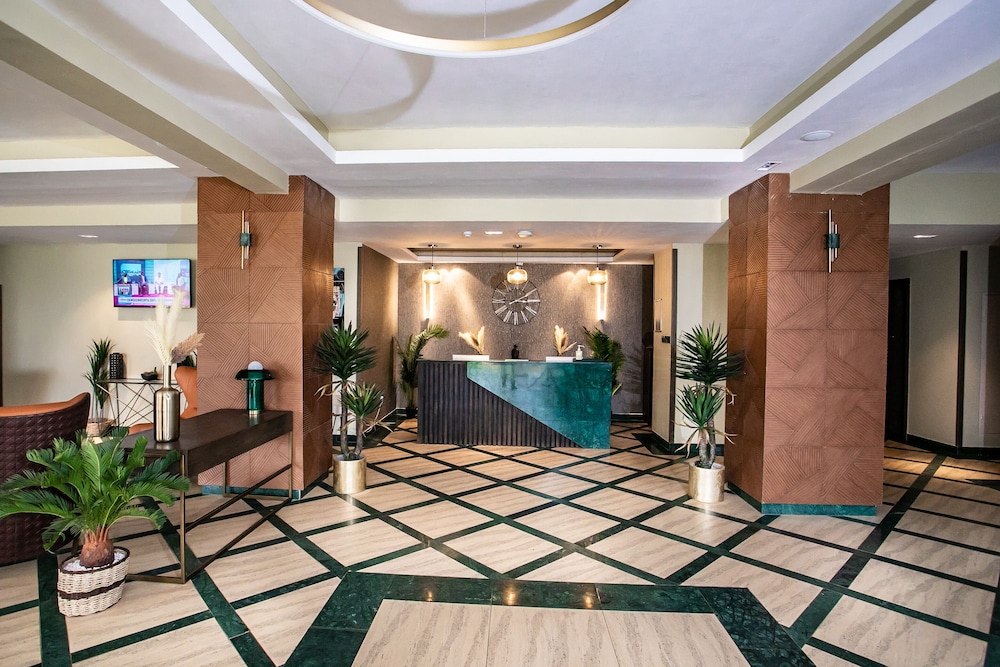 Zara Garden hotel and apartments