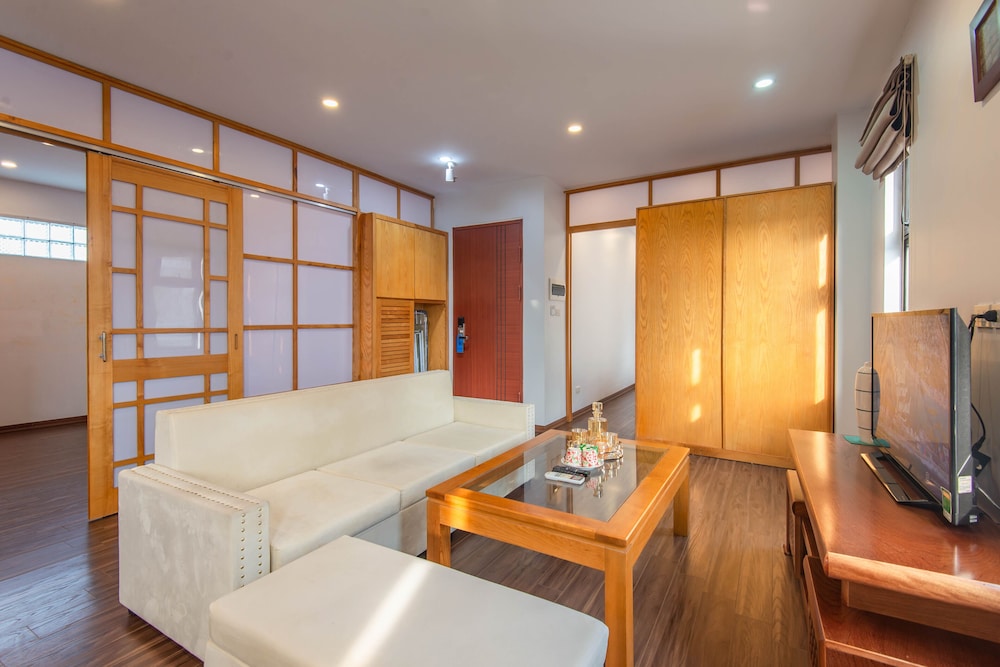 Luxury Housing Two - Bedroom Linh Lang