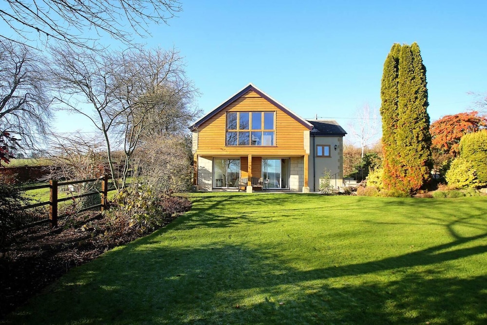 Dove Lodge in Painswick