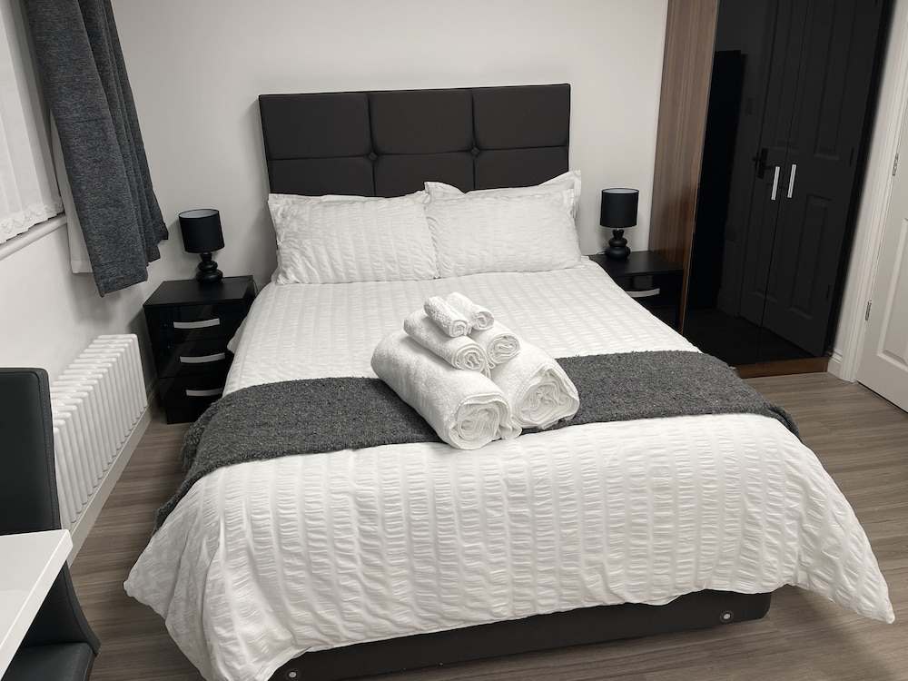 Inviting 1-bed Studio in Manchester & Feel at Home