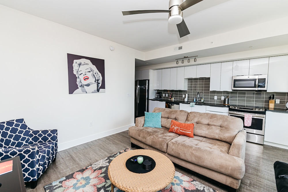 1br in the heart of Uptown Charlotte