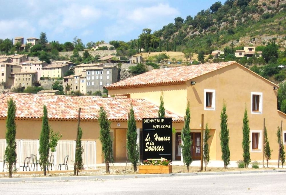 Le Hameau des sources