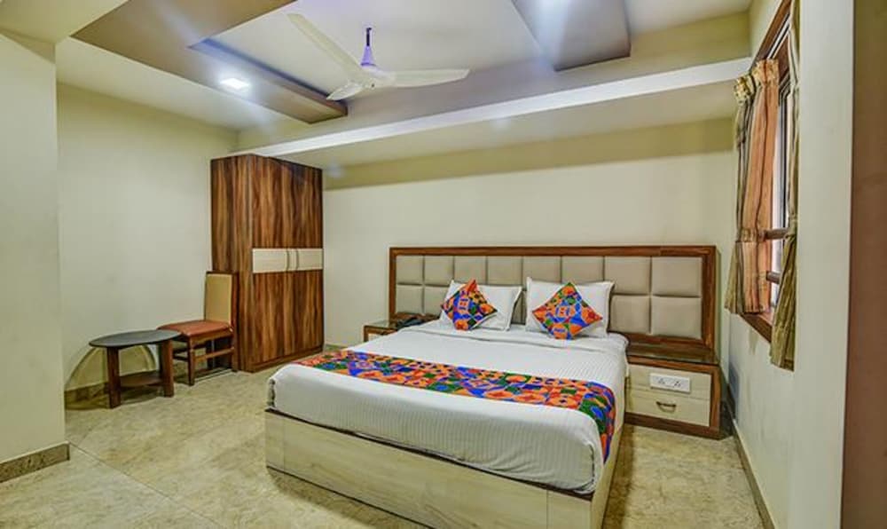 FabHotel Chennai Palace