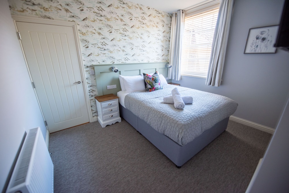 CarterCo Rooms