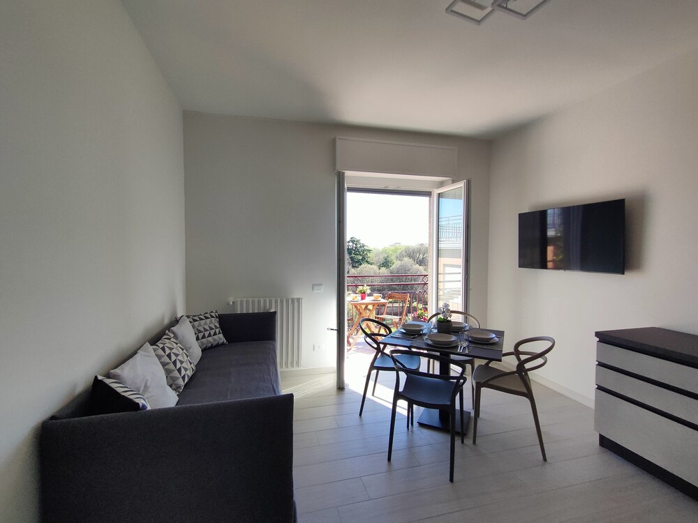 Beautiful Incentrho 2