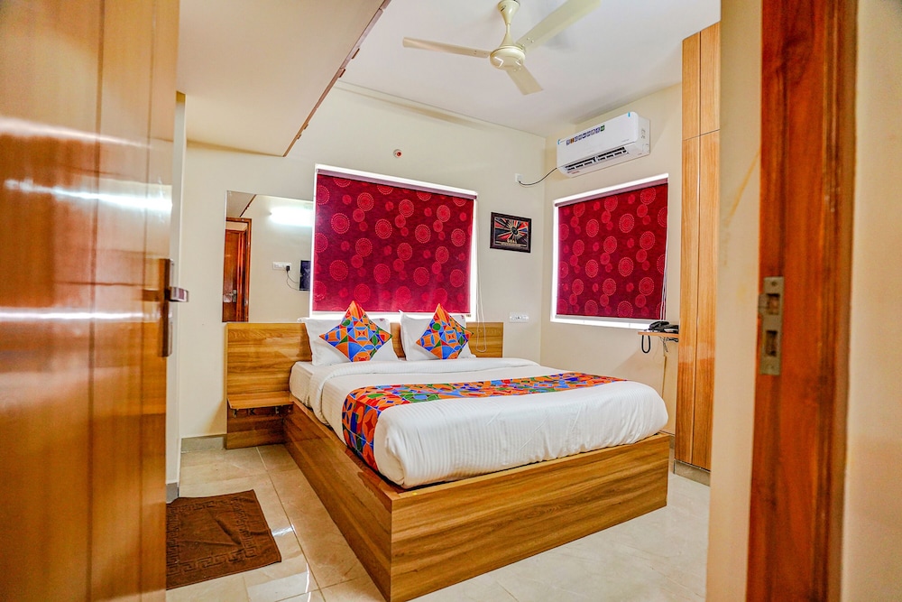 Fabexpress U Hotel
