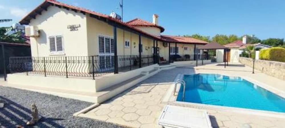 Remarkable 3-bed Villa in Catalkoy