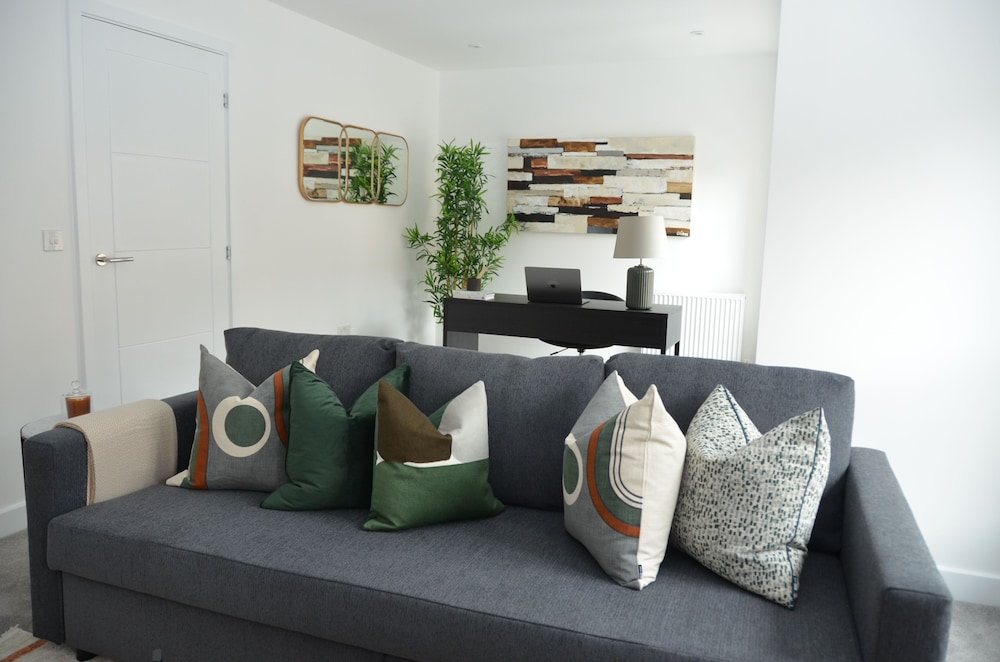 Brand New 2-bed Hs Harry Potter, Wat Hosp Sleeps 6