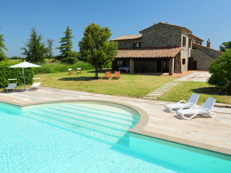 Holiday house with private pool for 14 persons approx. 360 m2