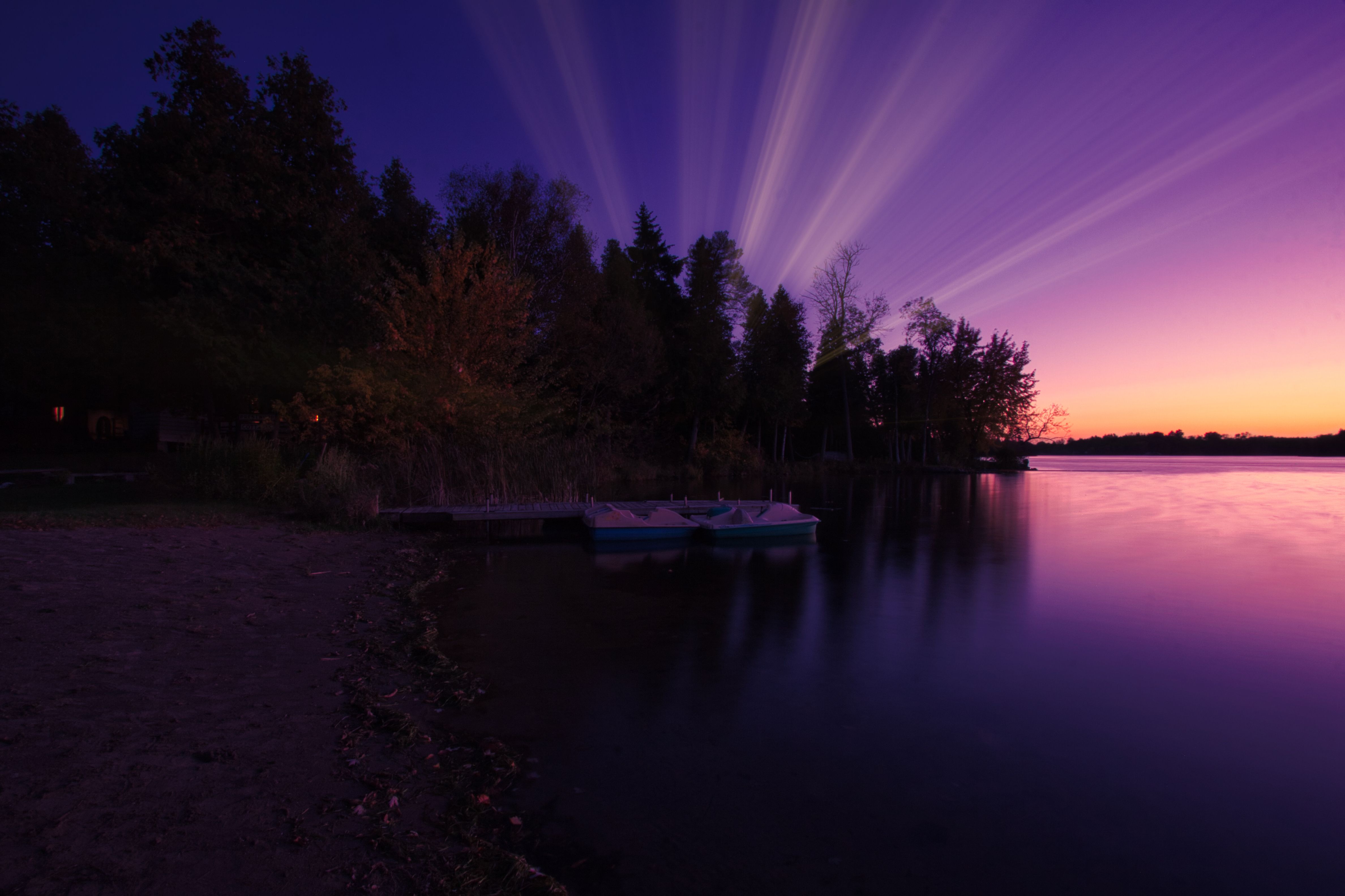 Holiday rentals Lakefield