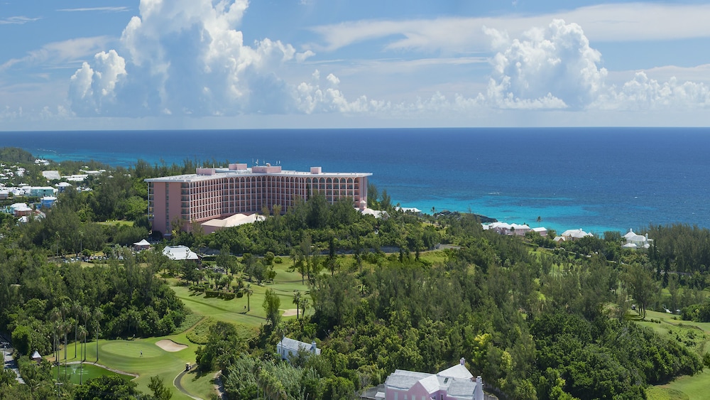 Fairmont Southampton, Bermuda Beach Resort