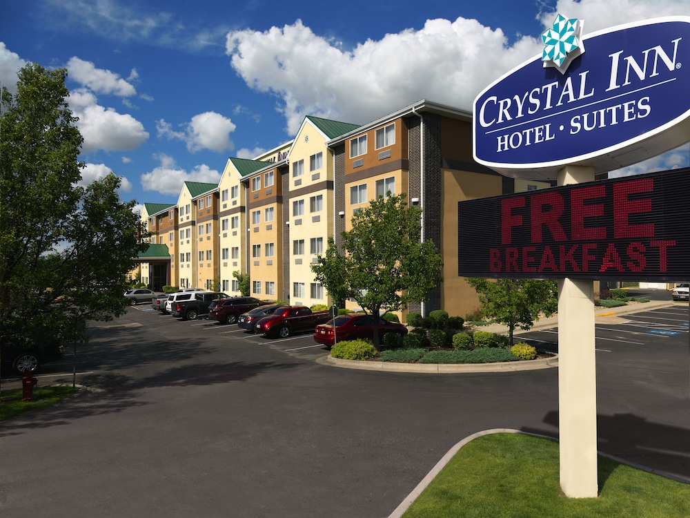 Crystal Inn Hotel & Suites Midvalley