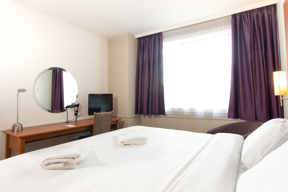 The NewBridge Hotel