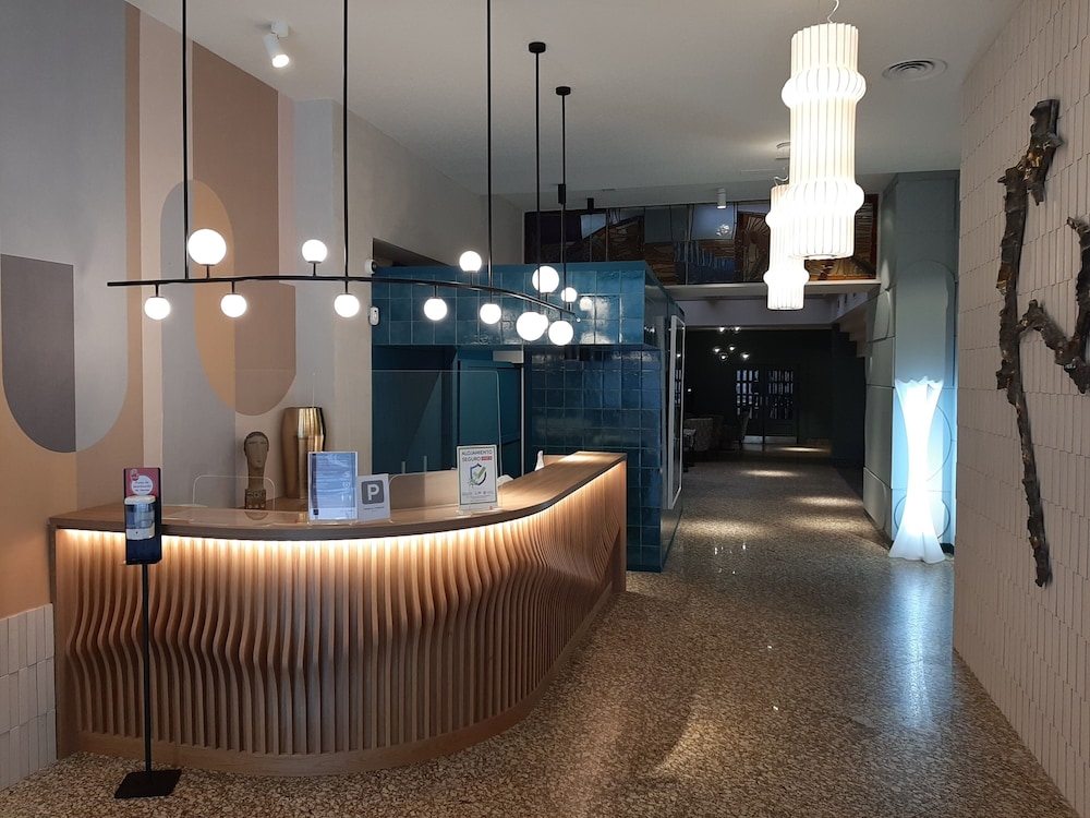 Hotel Sercotel Corona de Castilla