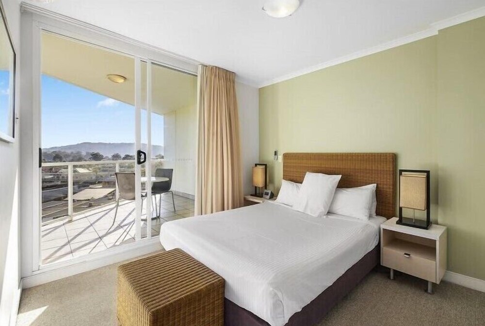 Ettalong Beach Premium Apartments