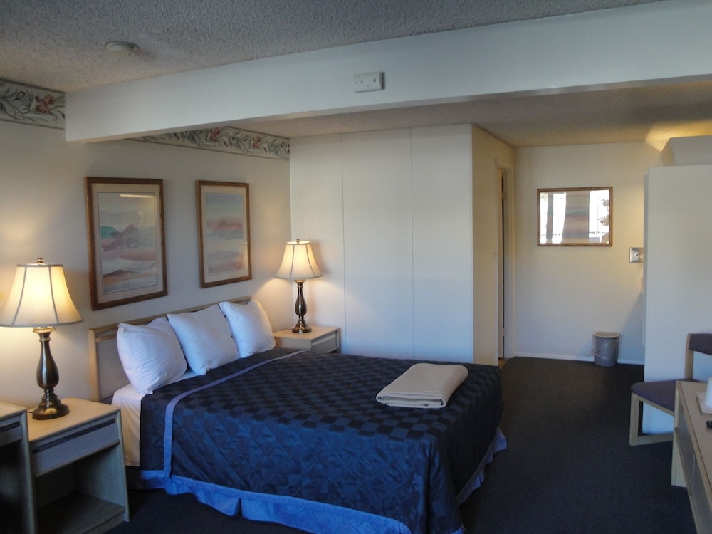 Sun Country Inn
