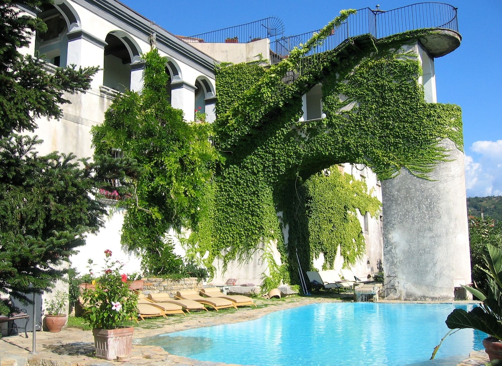 Domus Laeta