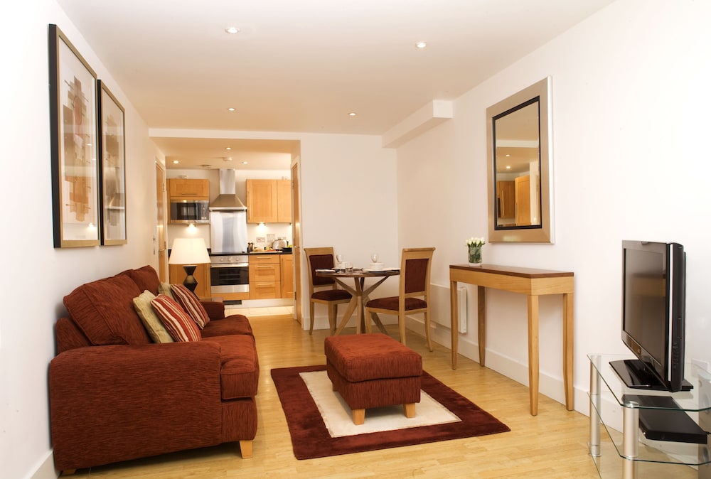 Marlin Apartments Stratford