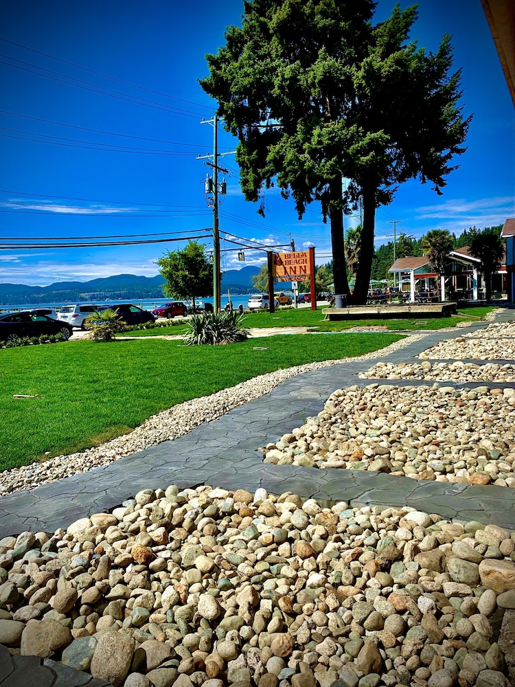 Bella Beach Inn
