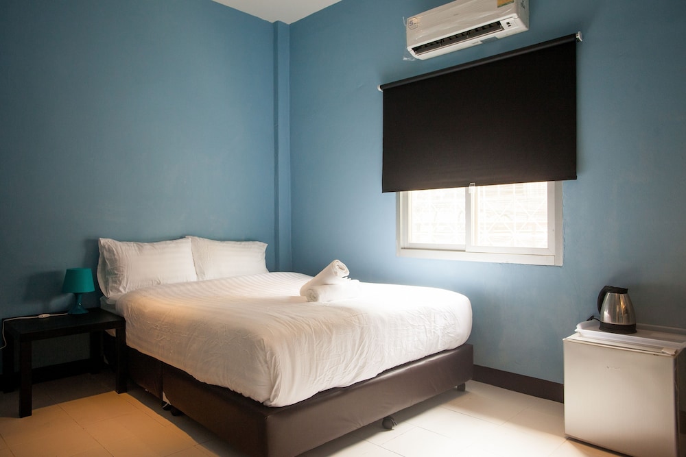 The Mix Bangkok - Phrom Phong