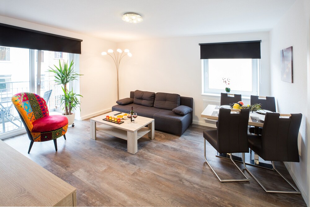 Boardinghouse Living 28