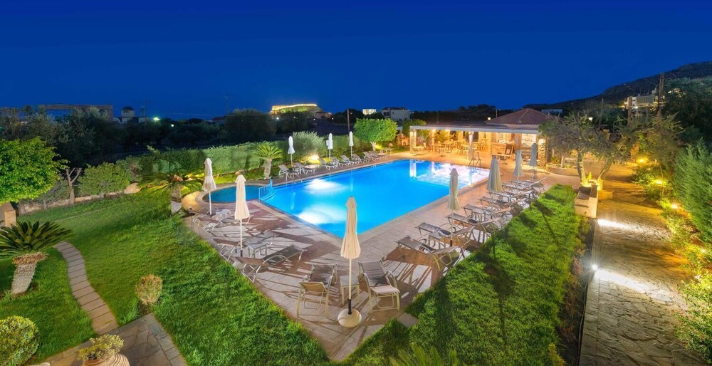 Eleni Apart-Hotel
