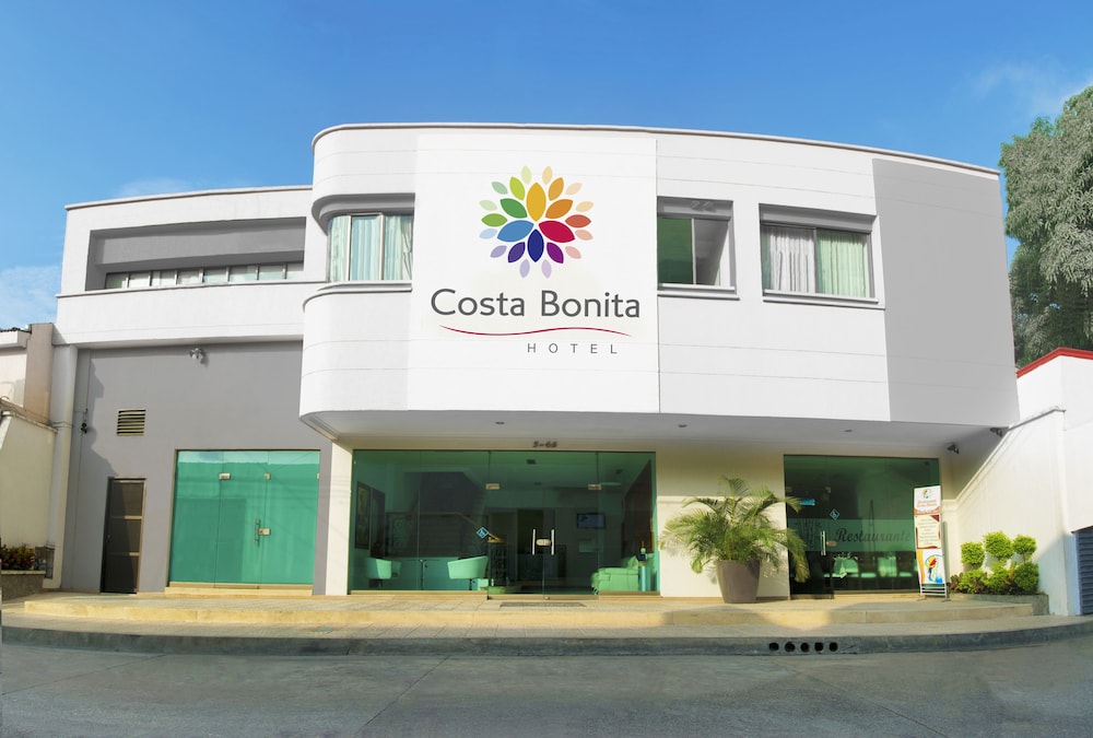 Hotel Costa Bonita