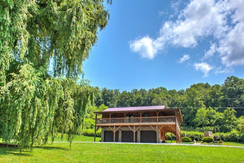 Dillingham Dacha - 2 Br Home