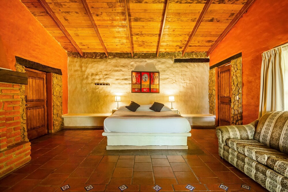 Hotel Boutique Hacienda Coyotes