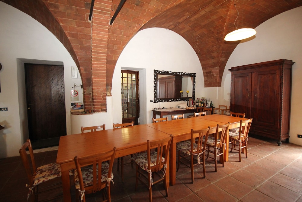 Albergo Montechiari