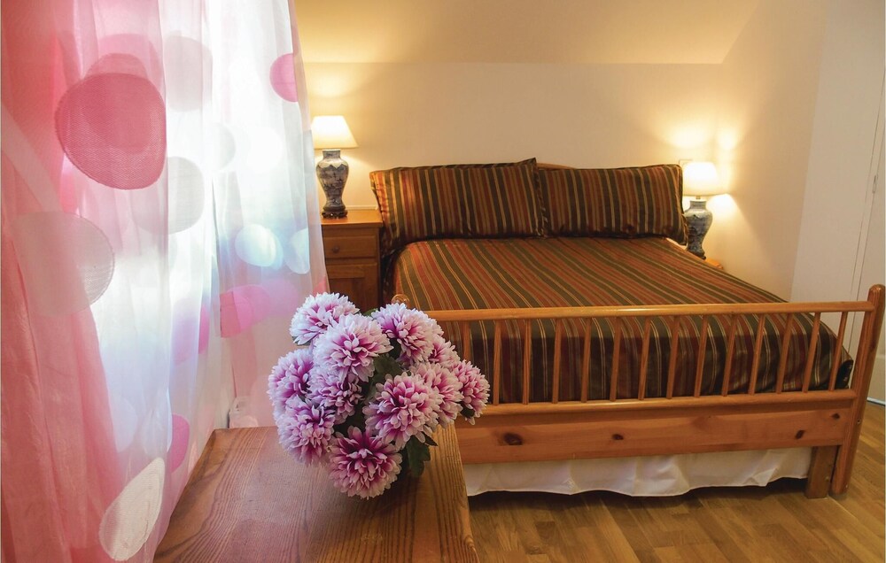 1 bedroom accommodation in St Pierre de Curtille