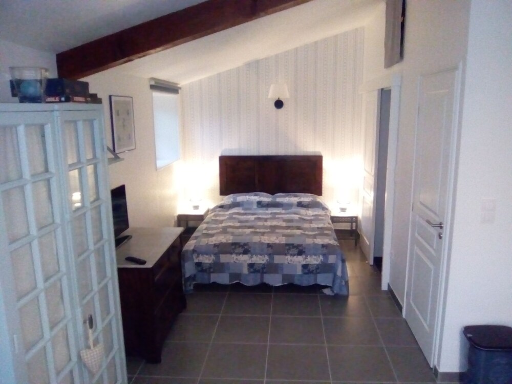 Self catering apartment for business or holidays in France