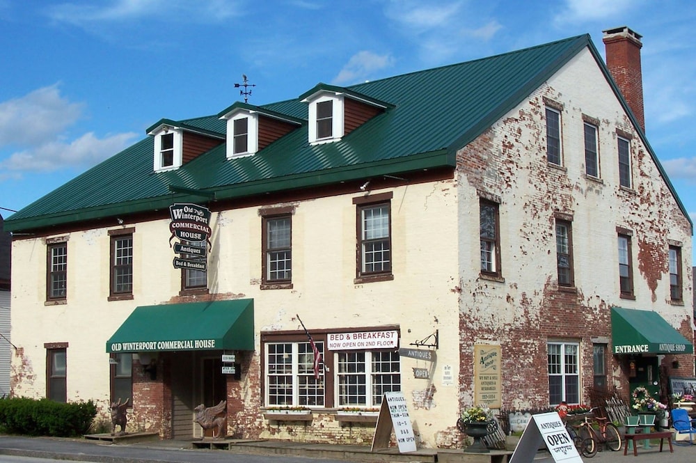 Old Winterport Commercial House
