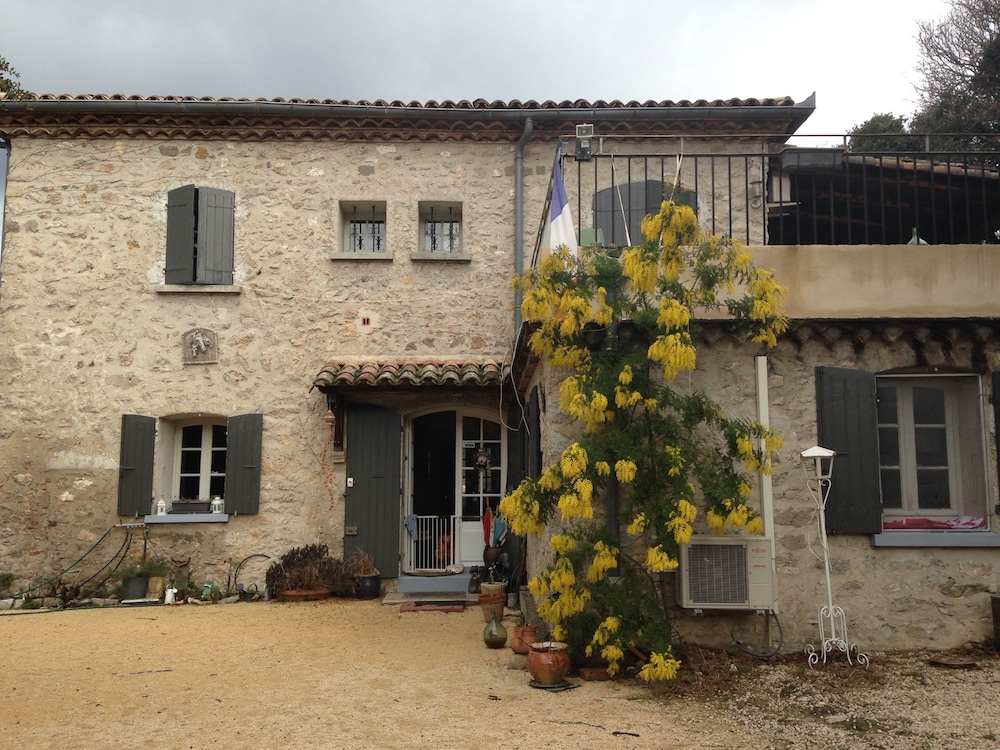 LA BASTIDE ST JULIEN