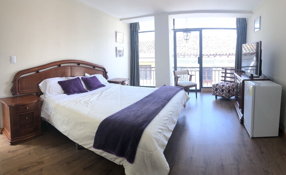 Hotel Santa Ana