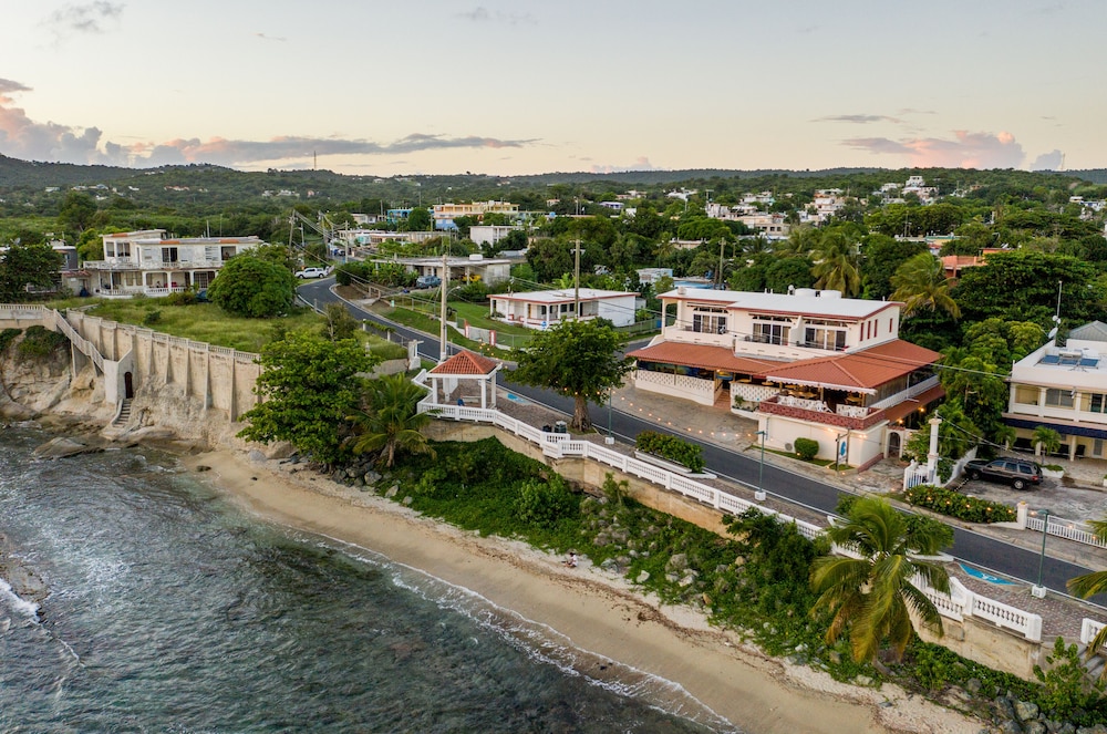 Trade Winds Guesthouse